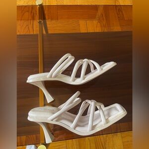 Dress shoes from LULU like new